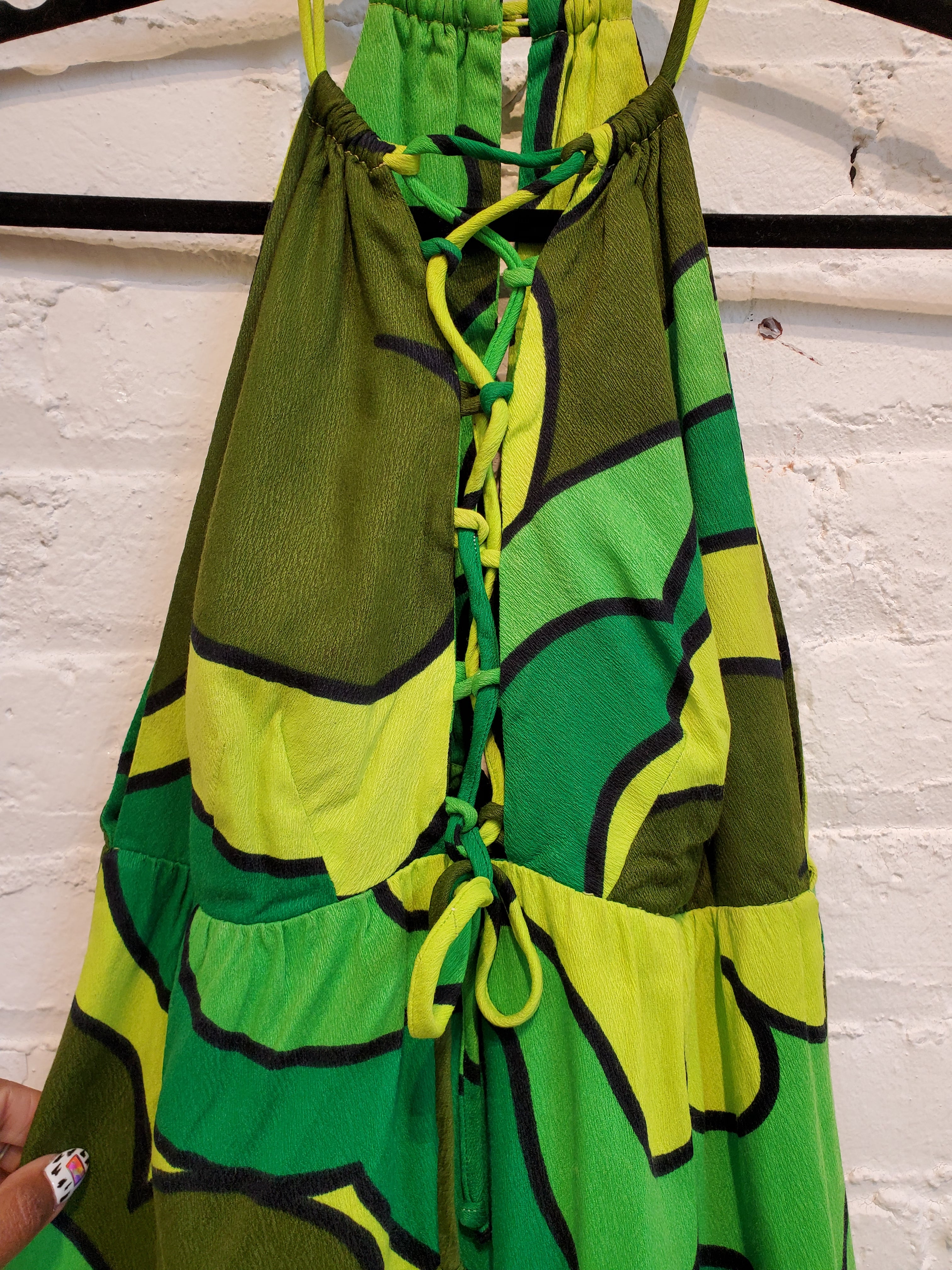 Vintage 1960s Women's Green Flower Power Hawaiian Print Sleeveless Empire Waist Maxi Dress