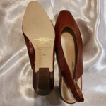 Load image into Gallery viewer, Vintage Caramel Brown Textured Leather Slingbacks
